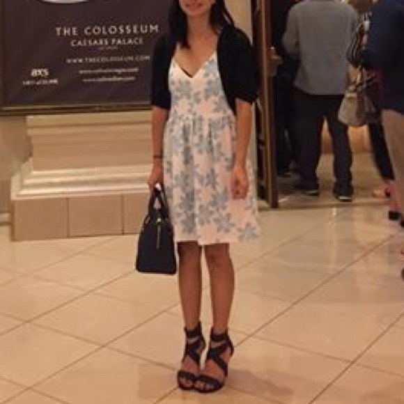 White floral print dress - Picture 5 of 5